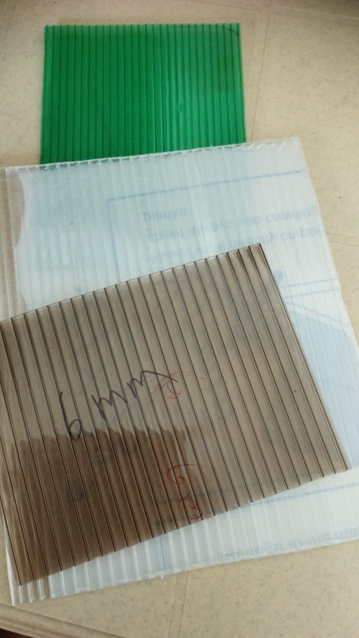 Three multiwall sheet samples – green, clear, and bronze – including 6 mm thickness option.